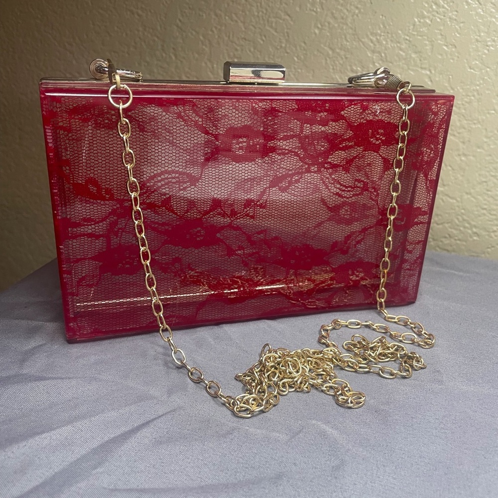 Red Lace Crossbody with Gold Chain